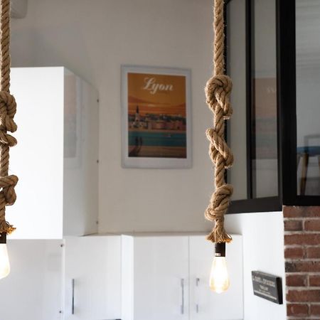 Le Ferratiere - Moderne Industriel Du Vieux Lyon Apartment Bagian luar foto